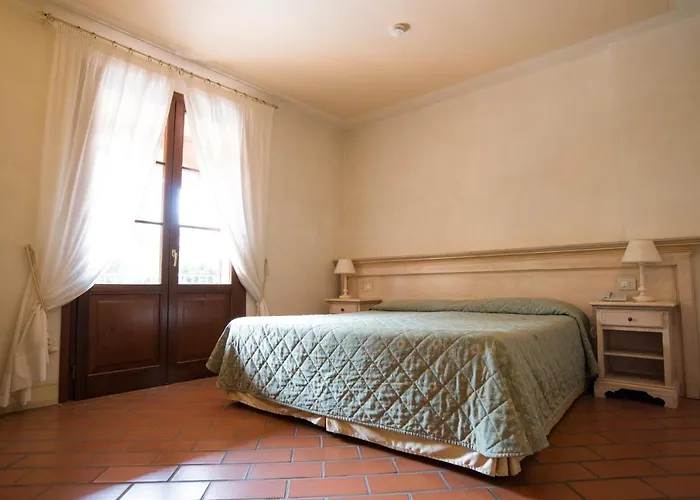 Bed and Breakfast B E B Firenze 3*